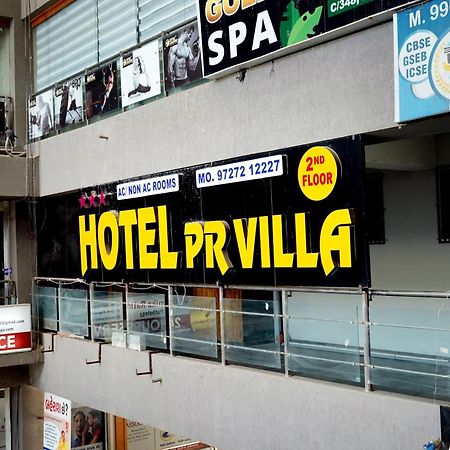 Hotel Pr Villa Gandhinagar Exterior photo
